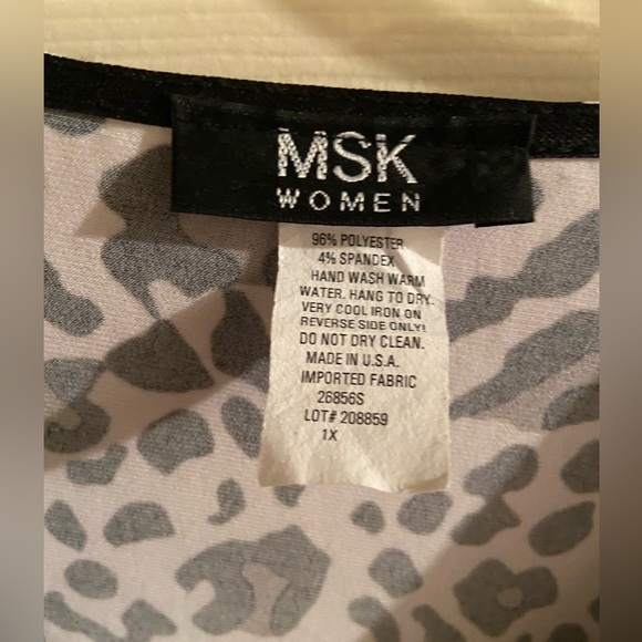 Top - Picture 3 of 3